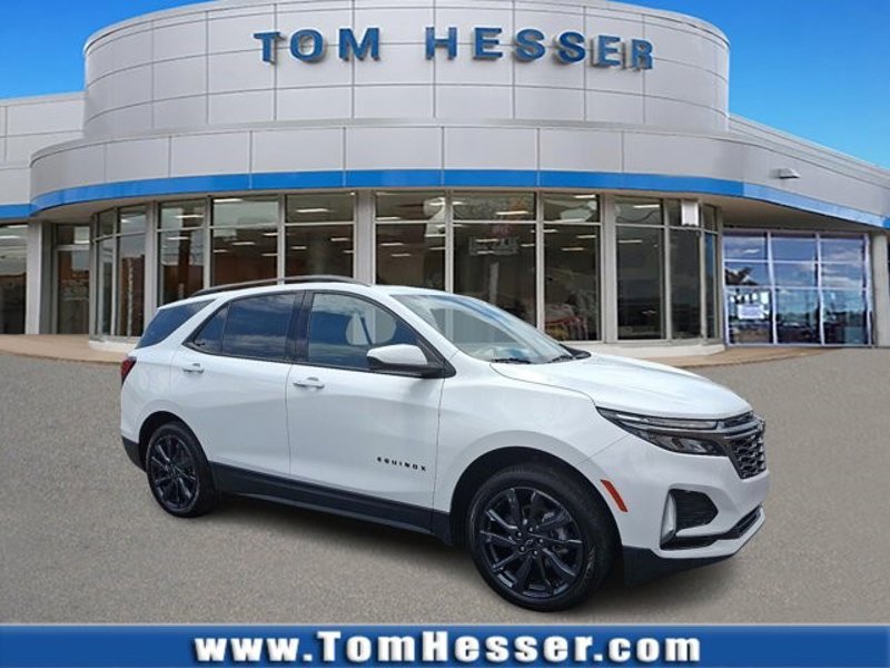 Certified 2022 Chevrolet Equinox RS image 1
