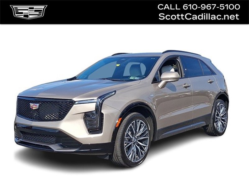 Certified 2025 Cadillac XT4 Sport image 1