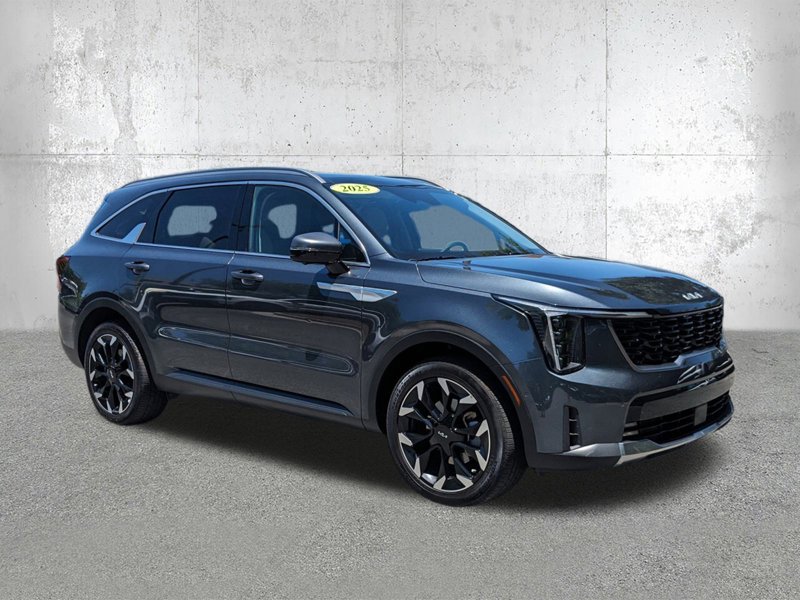 Certified 2025 Kia Sorento SX image 1