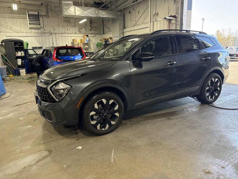 Certified 2023 Kia Sportage X-Line image 1