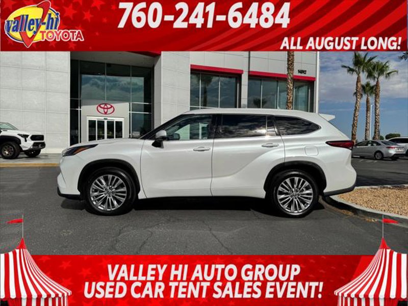 Certified 2023 Toyota Highlander L image 1