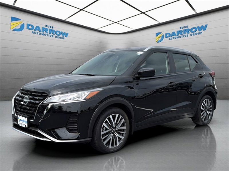 Certified 2023 Nissan Kicks SV image 1