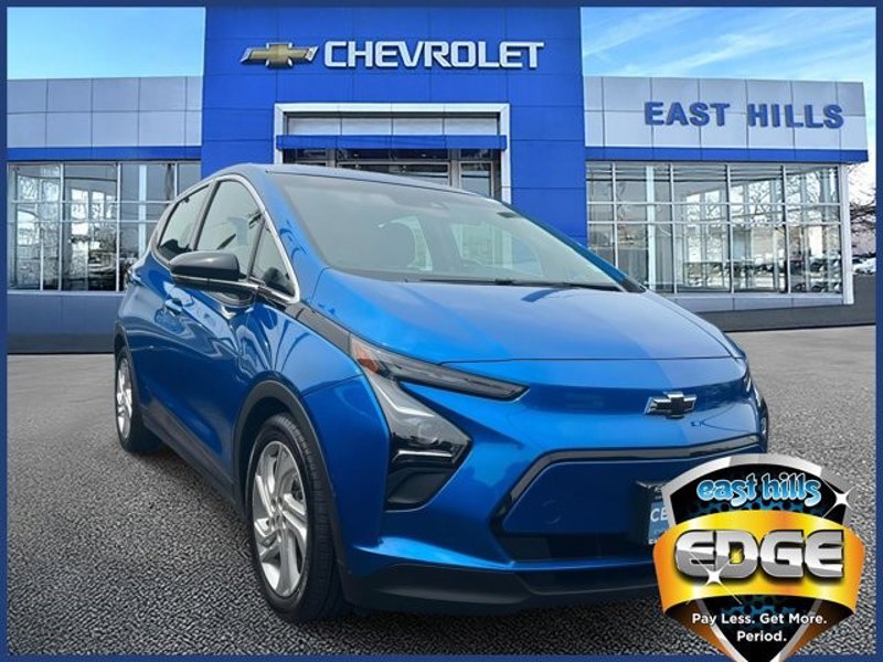 Certified 2023 Chevrolet Bolt LT image 1