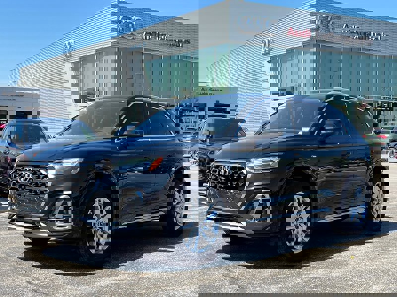 Certified 2023 Audi Q5 2.0T Premium image 1