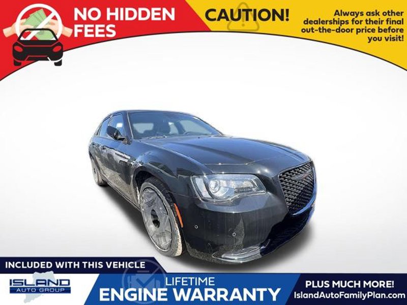 Certified 2023 Chrysler 300 S w/ Comfort Group image 1