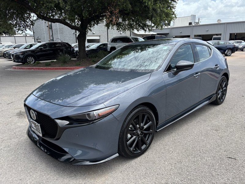 Certified 2025 MAZDA MAZDA3 Hatchback w/ Appearance Package image 1