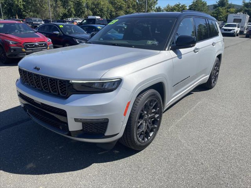Certified 2023 Jeep Grand Cherokee L Summit image 1