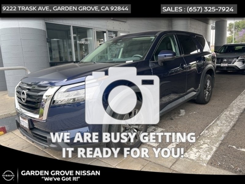 Certified 2022 Nissan Pathfinder S w/ Cargo Package image 1