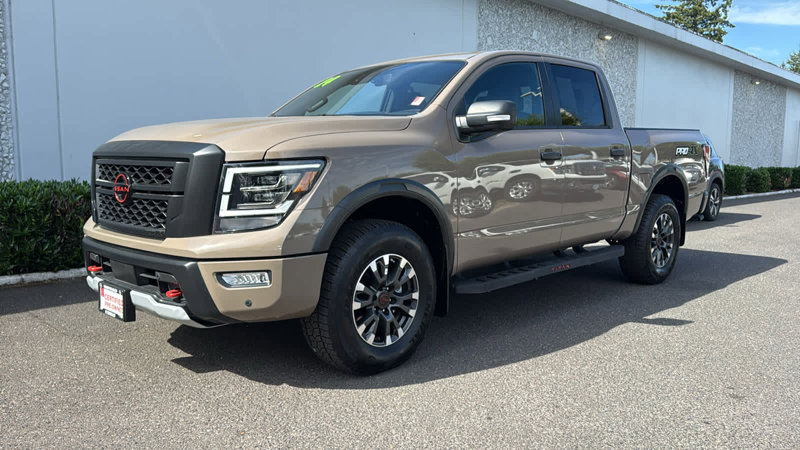 Certified 2024 Nissan Titan PRO-4X w/ Pro-4x Convenience Package image 1