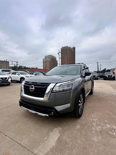 Certified 2022 Nissan Pathfinder Platinum image 1