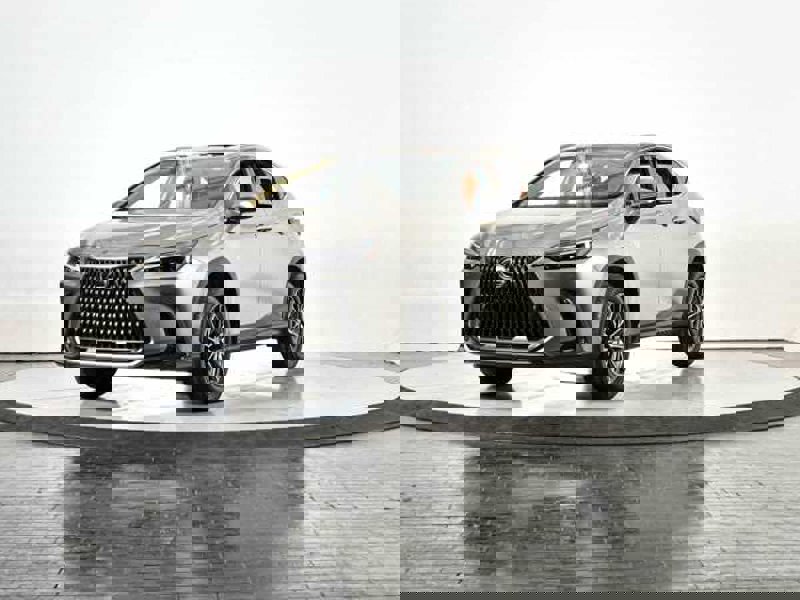 Certified 2025 Lexus NX 250 FWD w/ Premium Package image 1