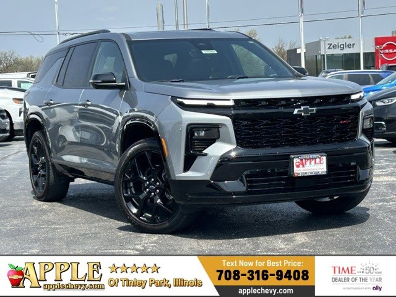 Certified 2024 Chevrolet Traverse RS image 1