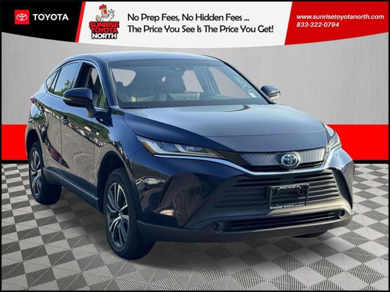 Certified 2023 Toyota Venza LE image 1