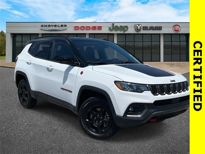 Certified 2024 Jeep Compass Trailhawk image 1