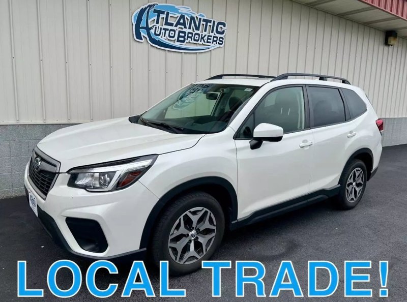 Used 2020 Subaru Forester Premium image 1