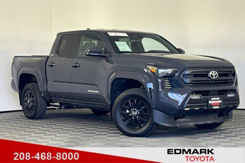 Certified 2024 Toyota Tacoma SR5 image 1