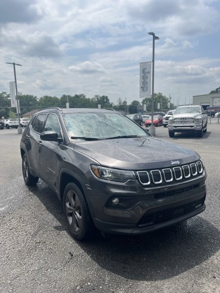 Certified 2022 Jeep Compass Latitude image 1