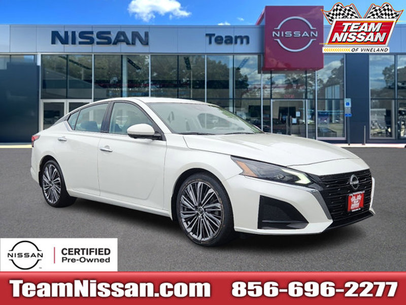 Certified 2023 Nissan Altima 2.5 SL image 1