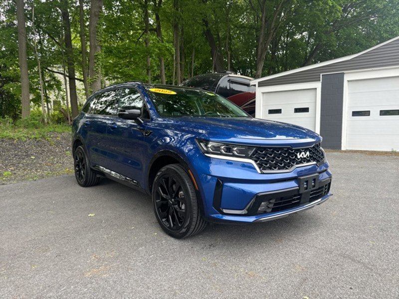 Certified 2022 Kia Sorento SX image 1