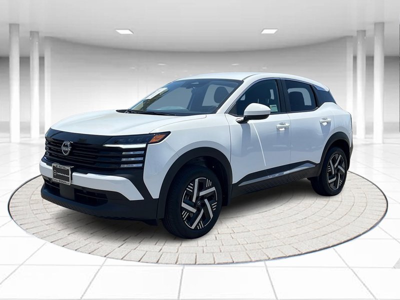 Certified 2025 Nissan Kicks SV image 1