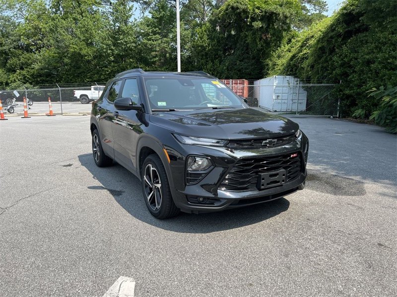 Certified 2023 Chevrolet TrailBlazer RS w/ Convenience Package image 1