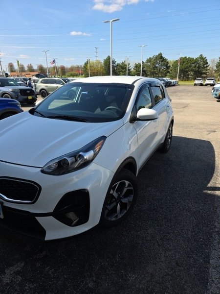 Certified 2022 Kia Sportage LX image 1