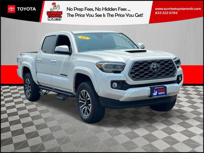 Certified 2023 Toyota Tacoma TRD Sport image 1