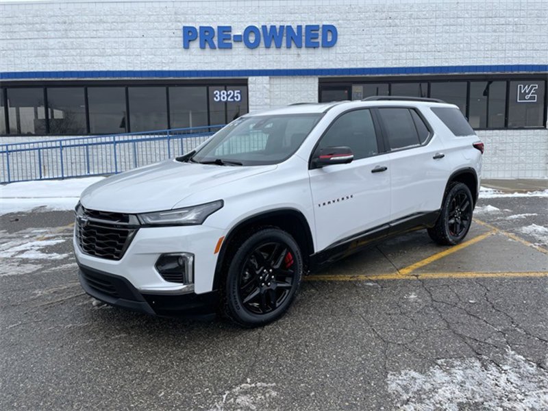 Certified 2023 Chevrolet Traverse Premier w/ Redline Edition image 1