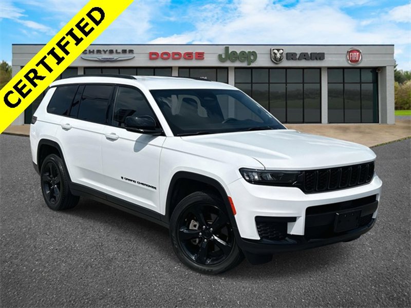 Certified 2023 Jeep Grand Cherokee L Laredo image 1