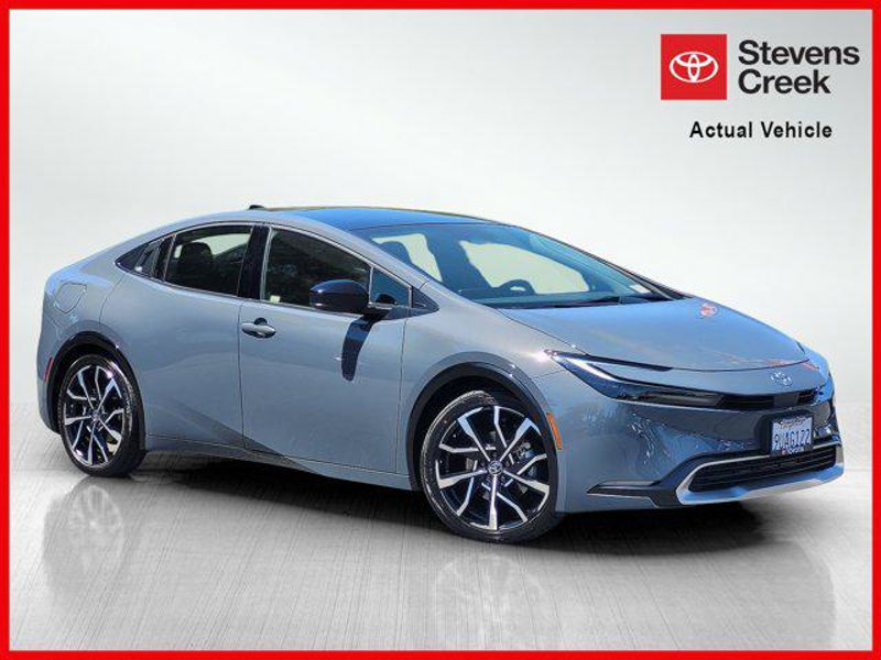 Certified 2025 Toyota Prius Plug-In Hybrid image 1