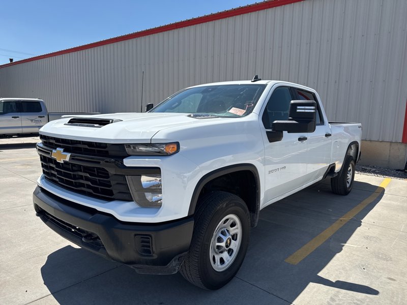 Used 2025 Chevrolet Silverado 3500 W/T image 1