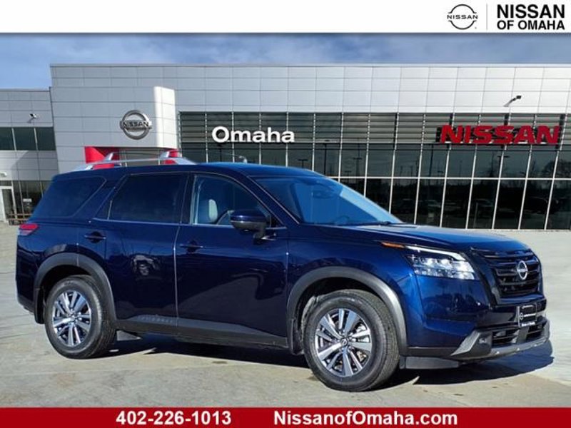 Certified 2022 Nissan Pathfinder SL w/ SL Black Package image 1