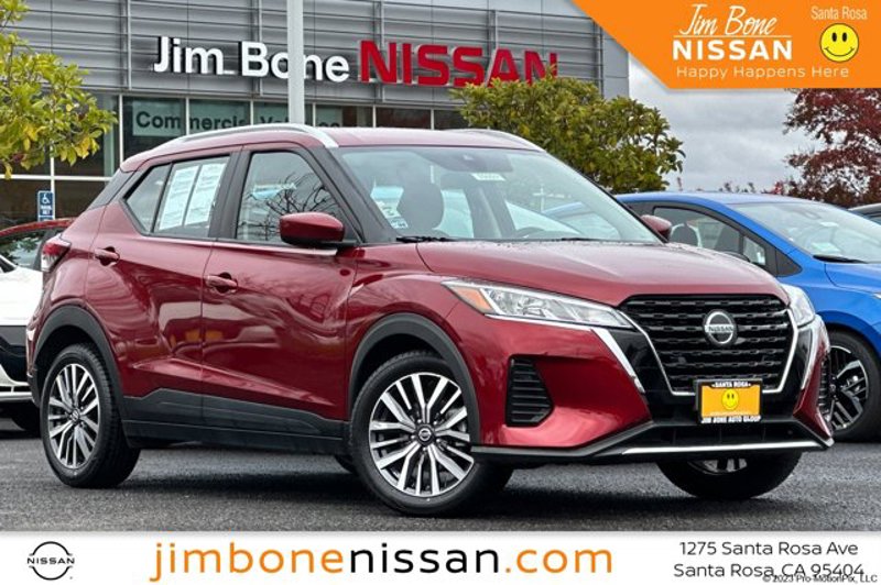 Certified 2021 Nissan Kicks SV image 1