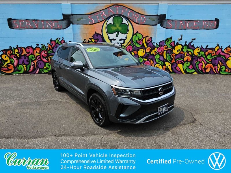 Certified 2022 Volkswagen Taos SE w/ Panoramic Sunroof Package image 1