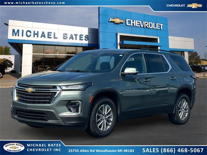 Certified 2022 Chevrolet Traverse LT image 1