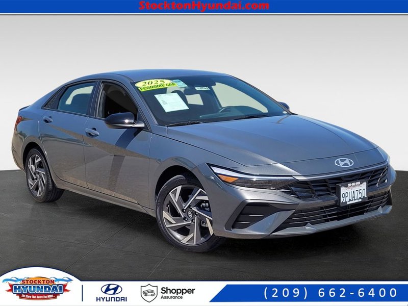 Certified 2025 Hyundai Elantra Sport w/ Cargo Package image 1
