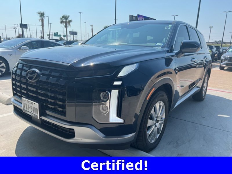 Certified 2024 Hyundai Palisade SE image 1