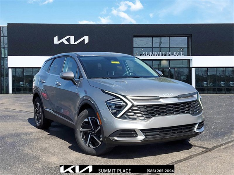 Certified 2024 Kia Sportage LX image 1