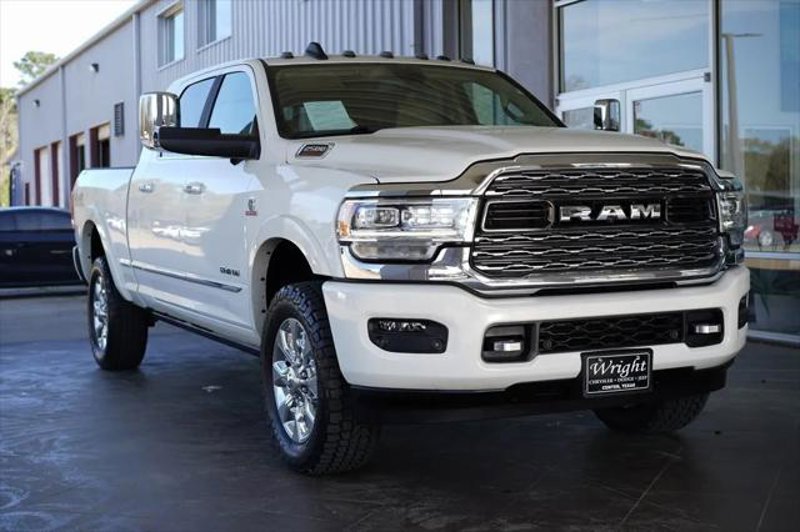 Certified 2022 RAM 2500 Limited w/ Towing Technology Group image 1