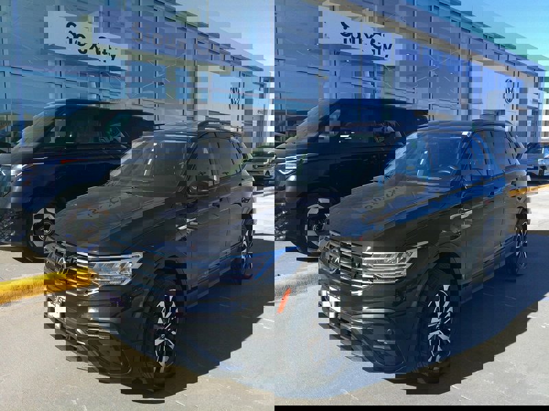Certified 2022 Volkswagen Tiguan S image 1