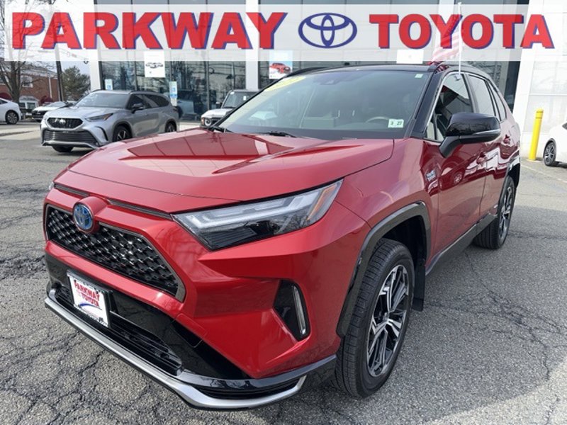 Certified 2022 Toyota RAV4 XSE image 1