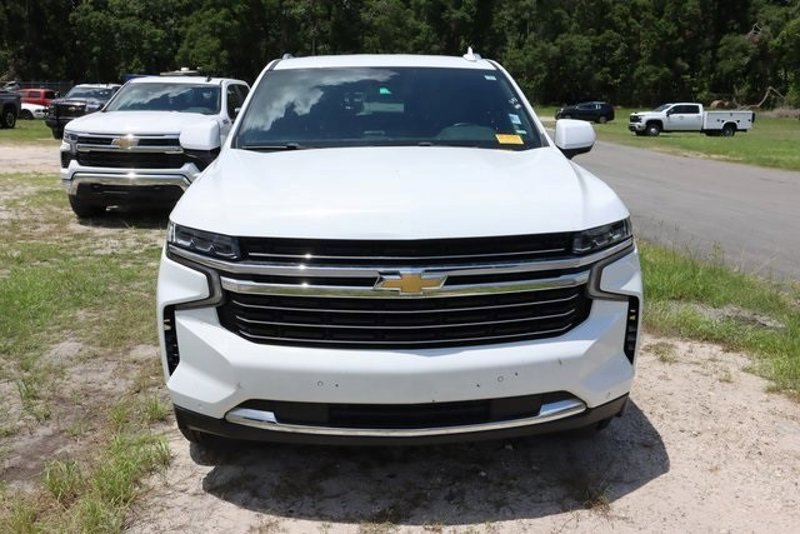 Certified 2023 Chevrolet Suburban LT image 1