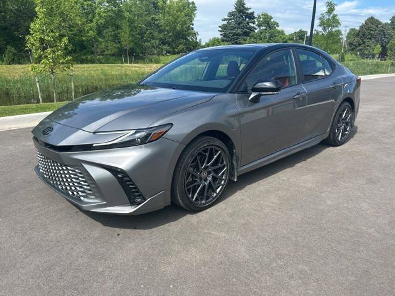 Certified 2025 Toyota Camry XSE image 1
