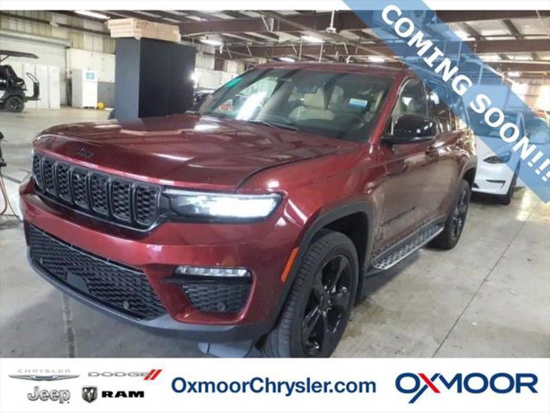 Certified 2023 Jeep Grand Cherokee Limited w/ Luxury Tech Group II image 1