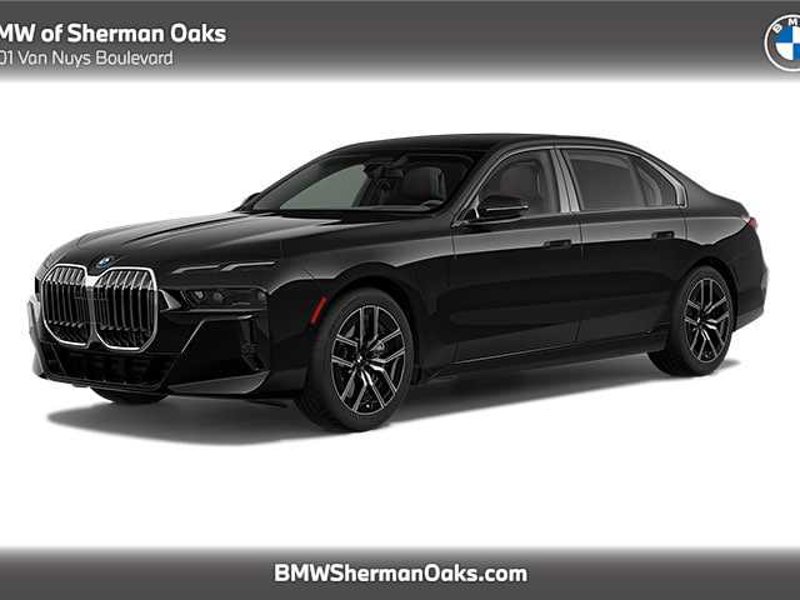 New 2025 BMW 750e xDrive w/ Executive Package image 1