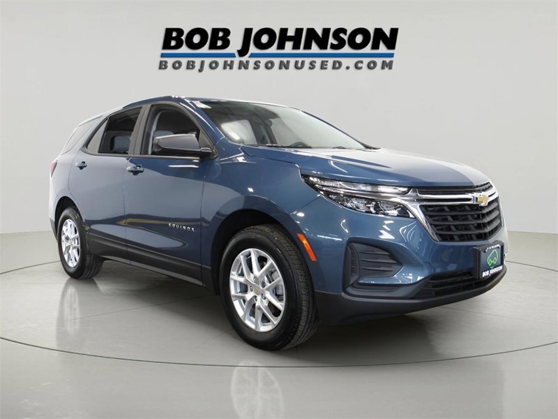Certified 2024 Chevrolet Equinox LS w/ LS Convenience Package image 1