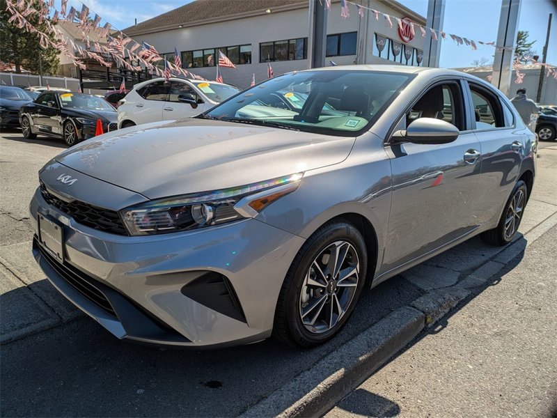 Certified 2024 Kia Forte LXS image 1
