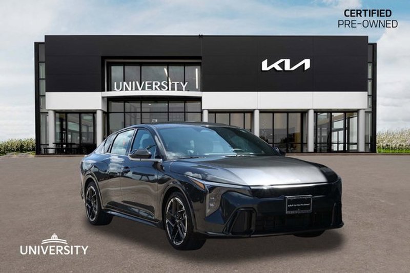 Certified 2025 Kia K4 GT-Line image 1