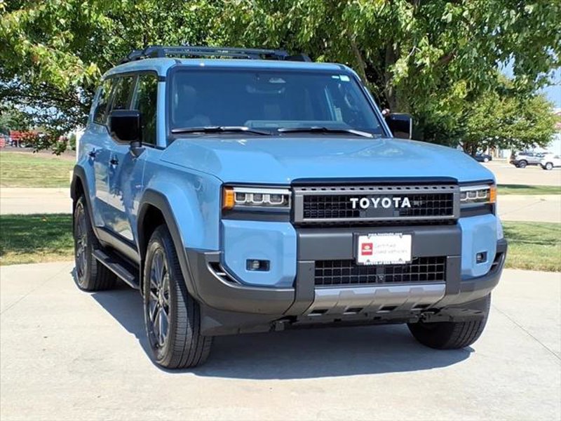 Certified 2025 Toyota Land Cruiser image 1