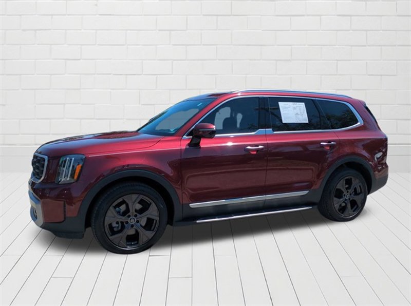 Certified 2023 Kia Telluride SX image 1